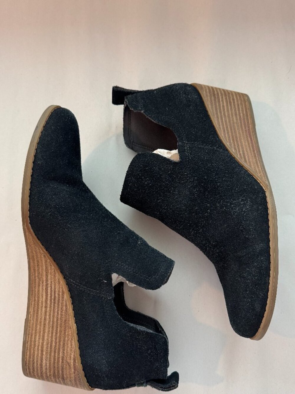 Toms Kallie Wedge Bootie Women's Size 9.5 Black Brown Slip Ons Suede Boots - Picture 8 of 13